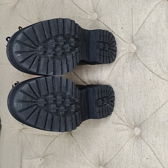 Stuart weitzman black combat boots women's size 5.5M - Picture 7 of 10